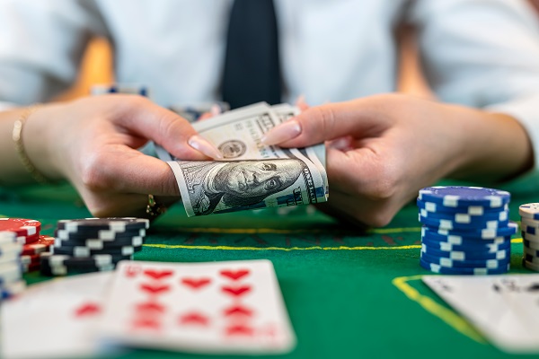 Tips for Staying in Control While Gambling